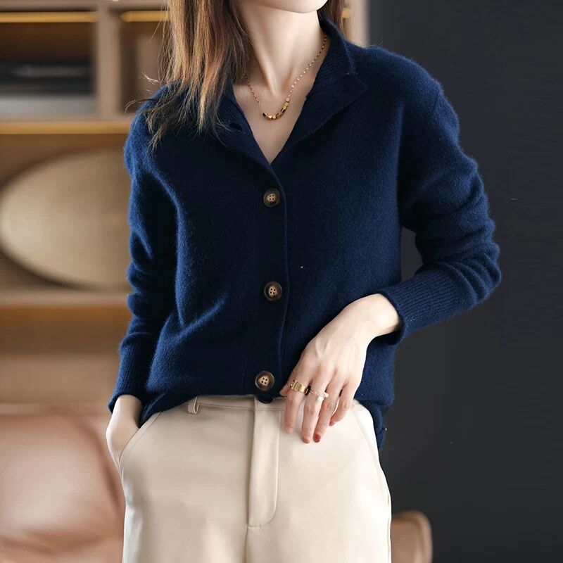 Cashmere Cardigan – Luxurious & Soft Cashmere Cardigan for Timeless Elegance